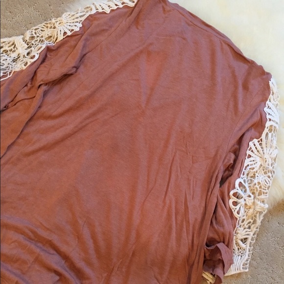 Bobeau Crochet Sleeve Blouse - Picture 7 of 7